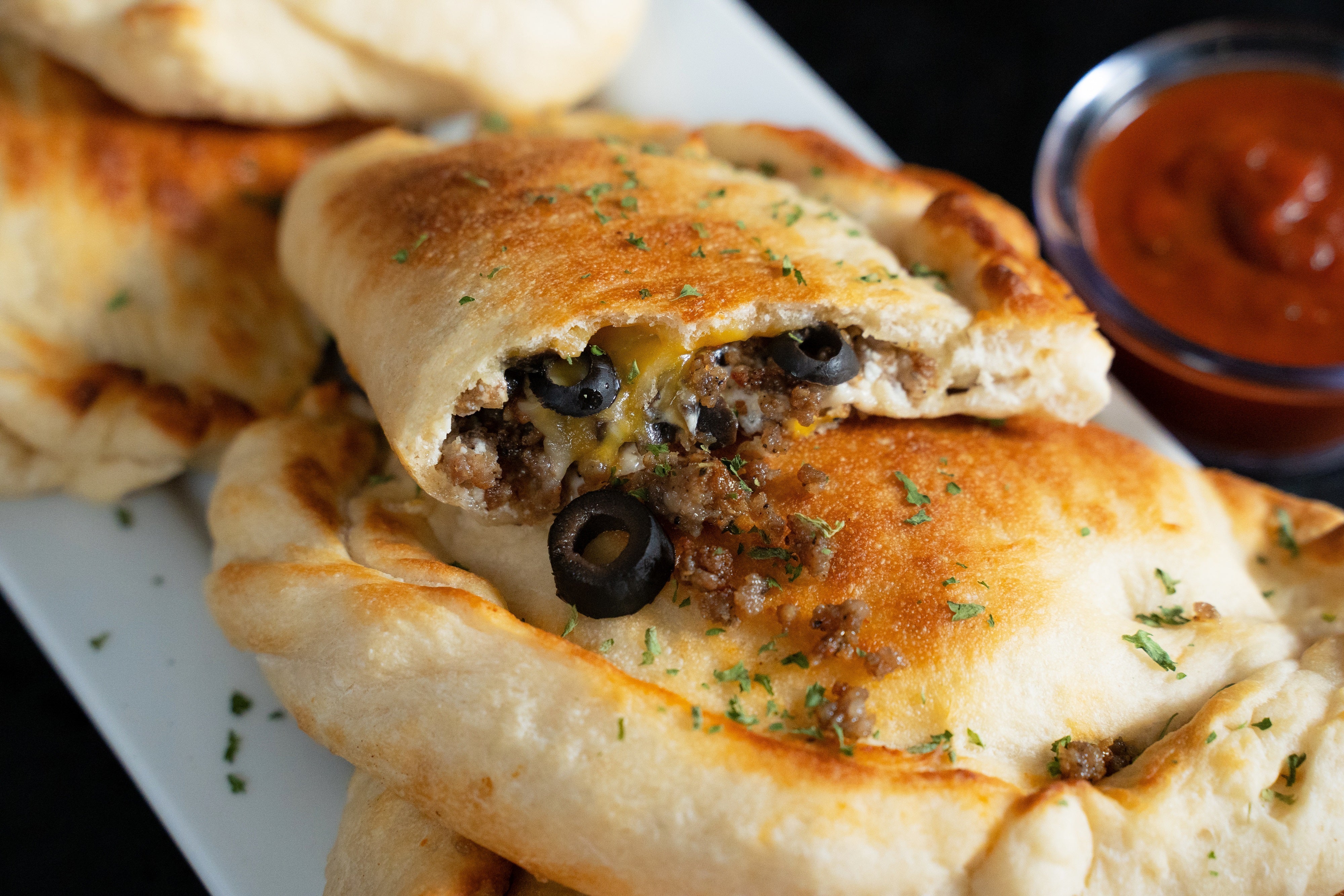 Easy 5 Ingredient Air Fried Calzones – Blackstone Products (MX)