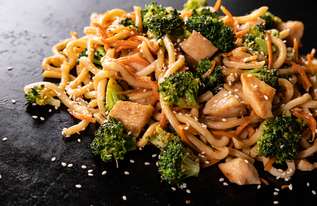 Chicken Stir Fry Noodles
 &ndash; Blackstone Products (MX)