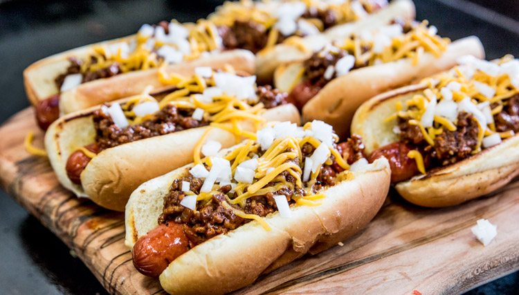 Griddle Chili Dogs – Blackstone Products (MX)