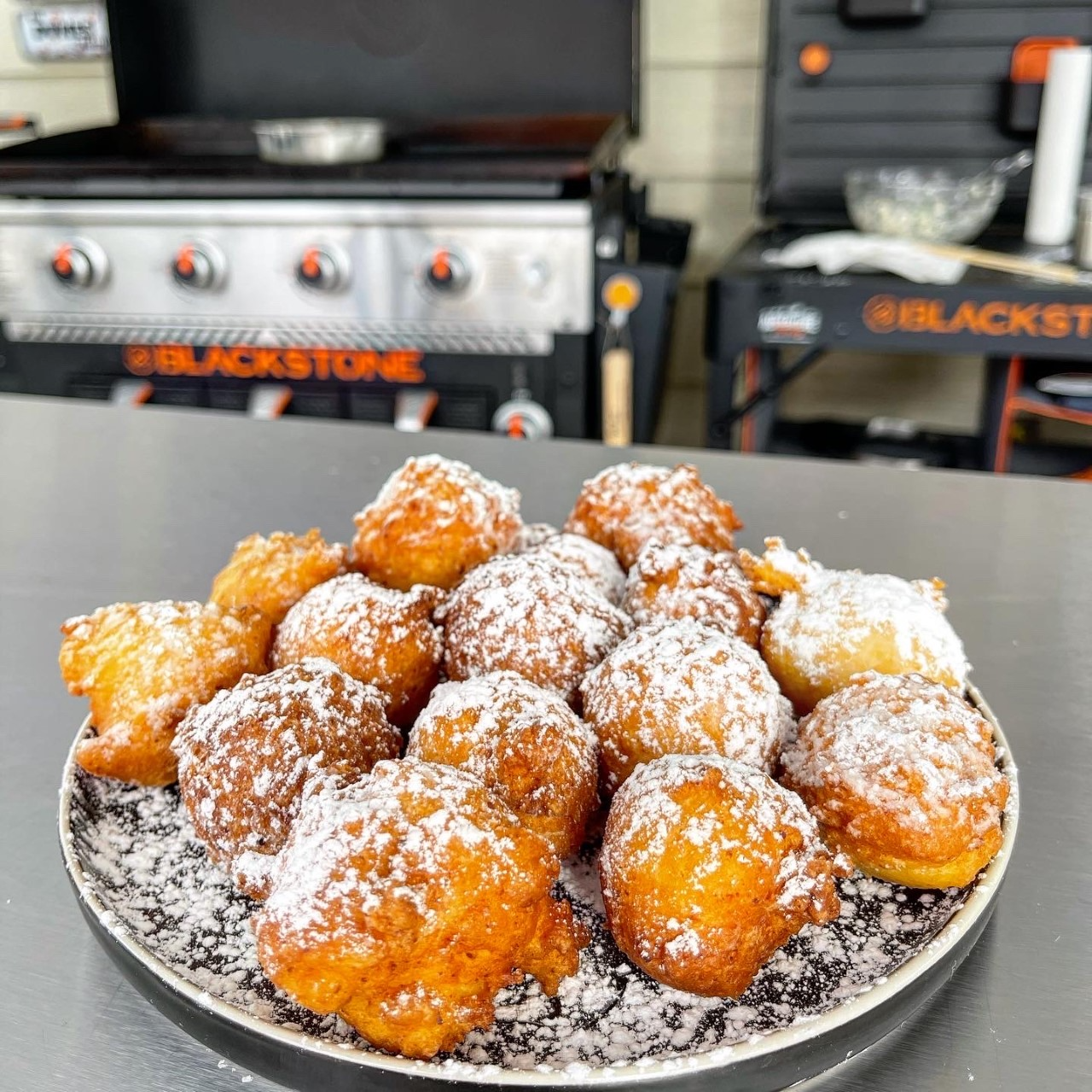 Betty's Ricotta Doughnuts
 &ndash; Blackstone Products (MX)