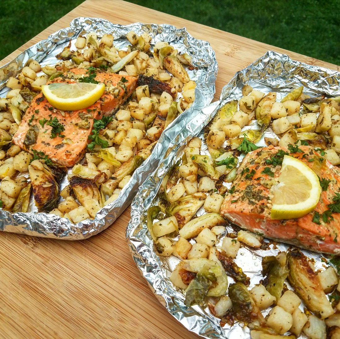 Salmon Potato and Brussels Sprout Boats – Blackstone Products (MX)