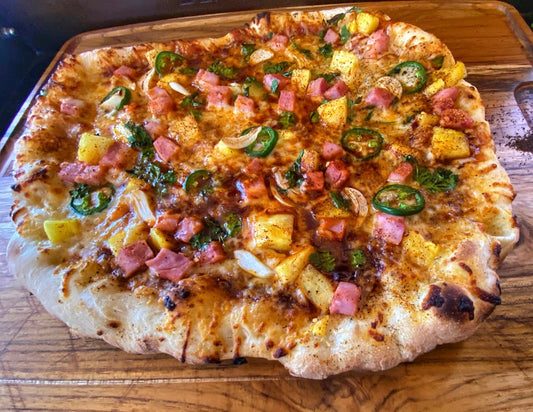 Pizza Hawaiana con BBQ